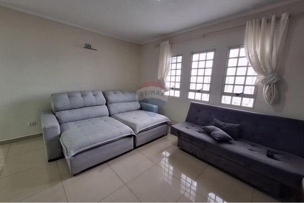 Casa Térrea com 3 Dormitórios para alugar, 200m² por R$ 6.400,00/mês - Jardim do Lago - Atibaia/SP - Foto 1