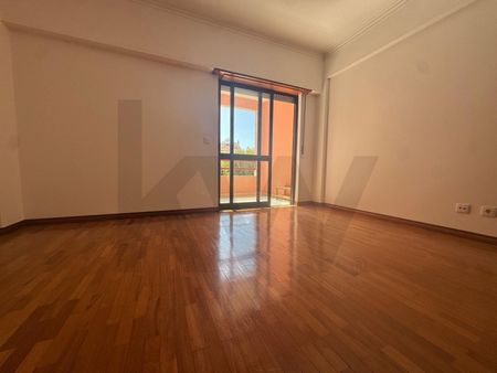 Apartamento T3 em Lisboa - Photo 3