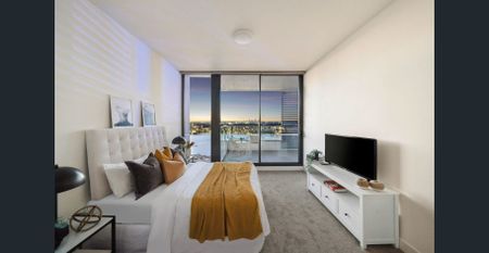 Mirvac Apartment with Panoramic Water Views - Photo 2