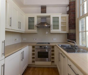 2 bedroom apartment to rent - Photo 3