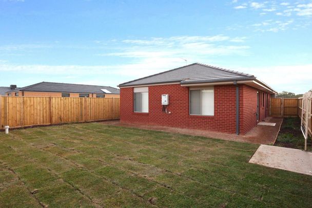 10 Kempsey Street, - Photo 1