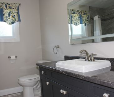 For Lease - 1042 Goshen Road, Innisfil, Ontario - Photo 1