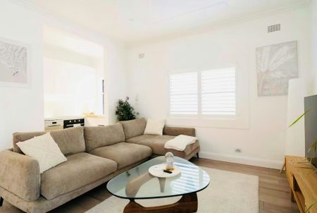 Fully furnished 2 bedroom unit close to Beach - Photo 4