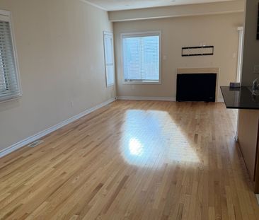 For Lease - 74 Lloyd Crescent, Brampton, Ontario - Photo 1