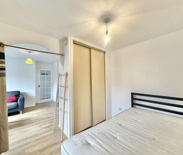 Studio to rent - Photo 3