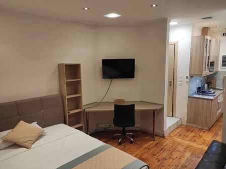 Studio/Γκαρσονιέρα για ενοικίαση Αντιγονιδών (Κέντρο Θεσσαλονίκης) - Photo 3