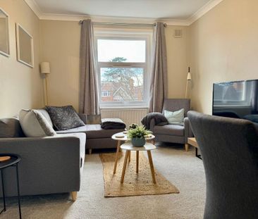 2 bedroom apartment to rent - Photo 2