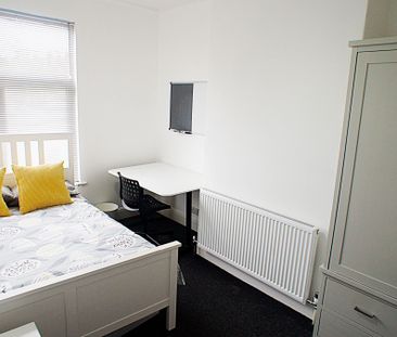 3 bedroom house share to rent - Photo 2