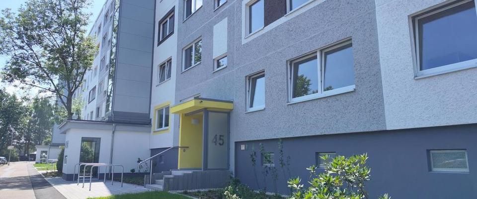 Ein neues Wohndomizil mit 2 Bädern und Balkon - Foto 1