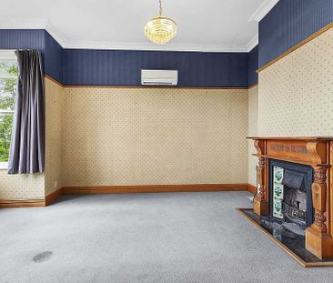 Walk to city with fantastic seaview - Photo 5