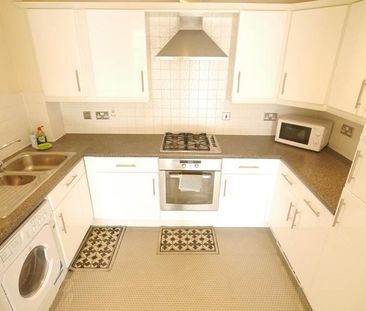 2 bedroom apartment to rent - Photo 6