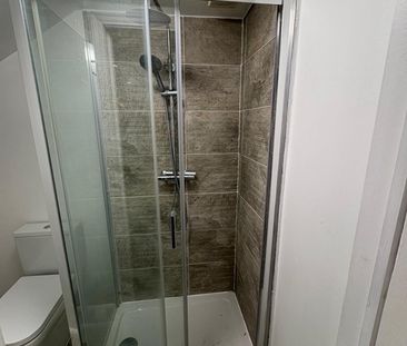 1 Bed Flat, High Road Leyton, E10 - Photo 2