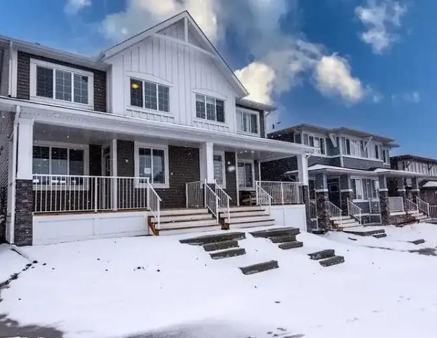 Modern 3 Bed + Bonus | 2.5 Bath Duplex in Legacy SE | Available May 1 | Calgary - Photo 1