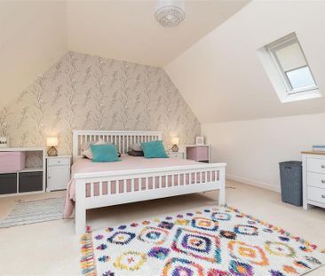 4 bedroom detached house to rent - Photo 5