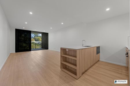 A Tranquil Retreat at Indooroopilly’s Most Desirable New Lifestyle Address - Photo 3