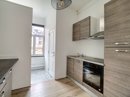 SINT-GILLIS – PRACHTIGE STUDIO VAN 40m² - Foto 3