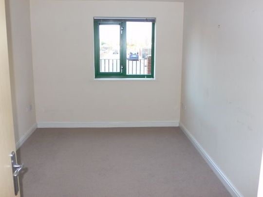 Admiral Street, Beeston, West Yorkshire, LS11 - Photo 1