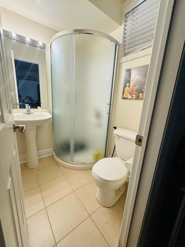 For Lease - 530 Kingston Road Unit# 19, Pickering, Ontario - Photo 3