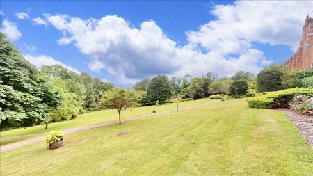 3 bedroom apartment to rent - Photo 2