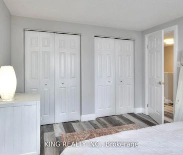 682 PINEROW Crescent #UNIT #A - Photo 1