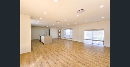 Stylish Family Living in a Peaceful Location - Photo 2