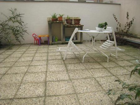 A LOUER ANGERS DOUTRE MAISON 5 PIECES - A louer à ... - Photo 2