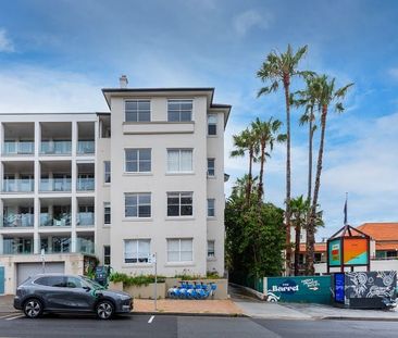 Completely Renovated Large 1 Bedroom with Beach, Grass & Sand Views... - Photo 6