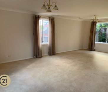 Family Home in Ideal Location. - Photo 1