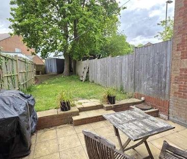 Phelps Close, Chard, TA20 - Photo 3