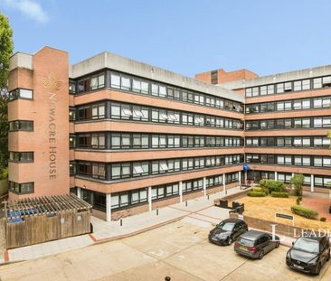 apartment to rent Wood Street, East Grinstead, West Sussex, RH19 - Photo 2