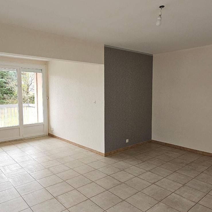Location Appartement 4 pièces 77m² PRIVAS 07000 - Photo 1