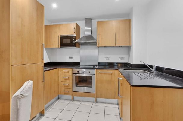 1 bedroom apartment to rent - Photo 1