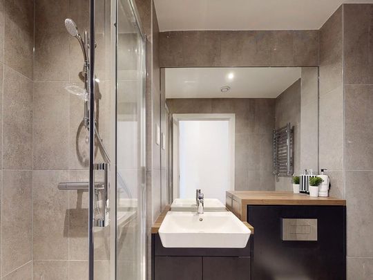 Studio to rent - Photo 1