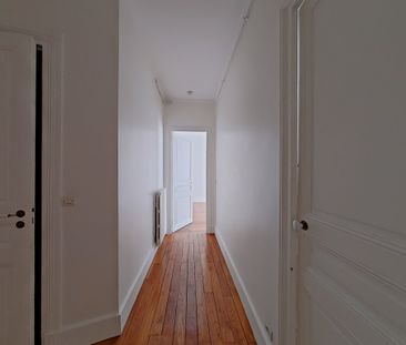 APPARTEMENT T2 A LOUER - PARIS 15EME ARRONDISSEMENT - 47.58 m - 1 5... - Photo 2