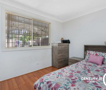 Modern Three Bedroom Home! - Photo 5