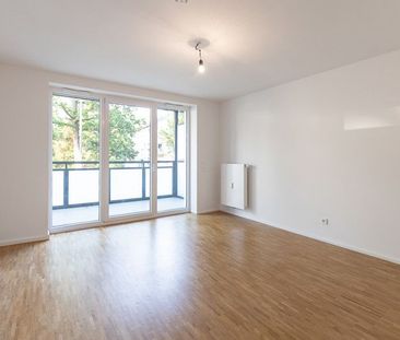 Umzug gefällig? - 1-Zimmerwohnung mit Einbauküche und Balkon - Photo 1