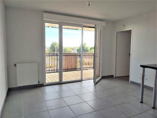 Location Appartement 2 pièces 44m² VILLENEUVE TOLOSANE 31270 - Photo 1