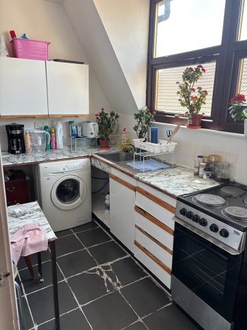 Studio Flat, Moss Lane East, M14 - Photo 2