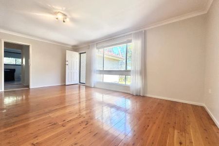 “Beautifully renovated double-storey home perfect for growing families” - Photo 4