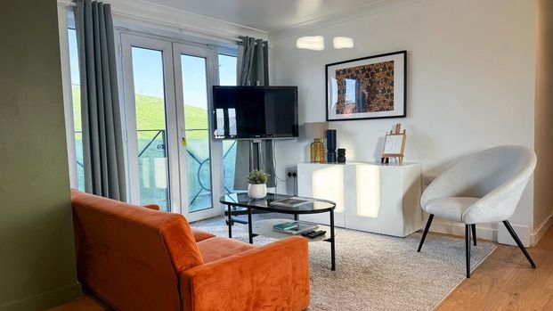 3 bedroom apartment to rent - Photo 1