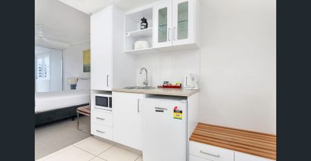 Coral Sea Views - Studio Apartment - Photo 2