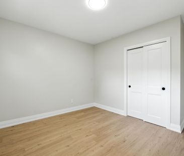 For Lease - 929 Upper Ottawa Street Unit# A, Hamilton, Ontario - Photo 4