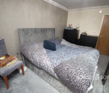 3 bedroom apartment to rent - Photo 3