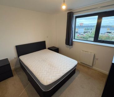 2 bedroom apartment to rent - Photo 3