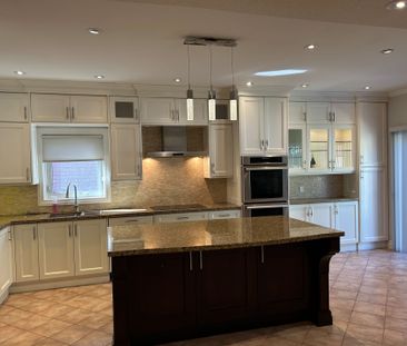 For Lease - 171 Shaftsbury Avenue Unit# Main Floor, Richmond Hill, ... - Photo 1