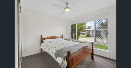 Perfect Location! Modern 2-Bedroom Duplex With Aircon & Outdoor Patio - Photo 4