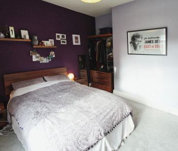 2 bedroom terraced house to rent - Photo 4