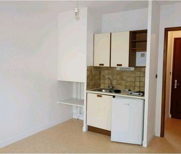 Studio Centre ville – - Photo 6