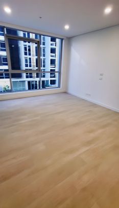 2 bed 1 bath - Photo 1