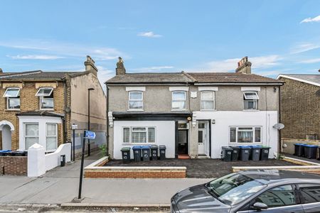 Studio Flat, Carmichael Road, SE25 - Photo 5